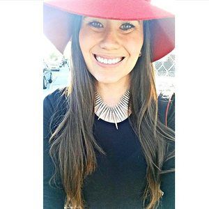Meet your Posher, Natalie